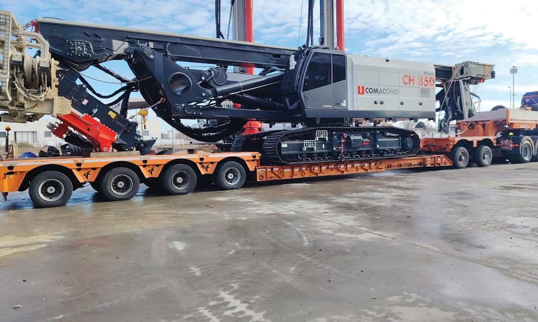 Trasporto di macchinari pesanti con Dafo Trasporti, specializzati in trasporti eccezionali e pesanti.